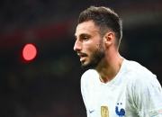 梅斯队前锋入选法国国家队，成为焦点人物